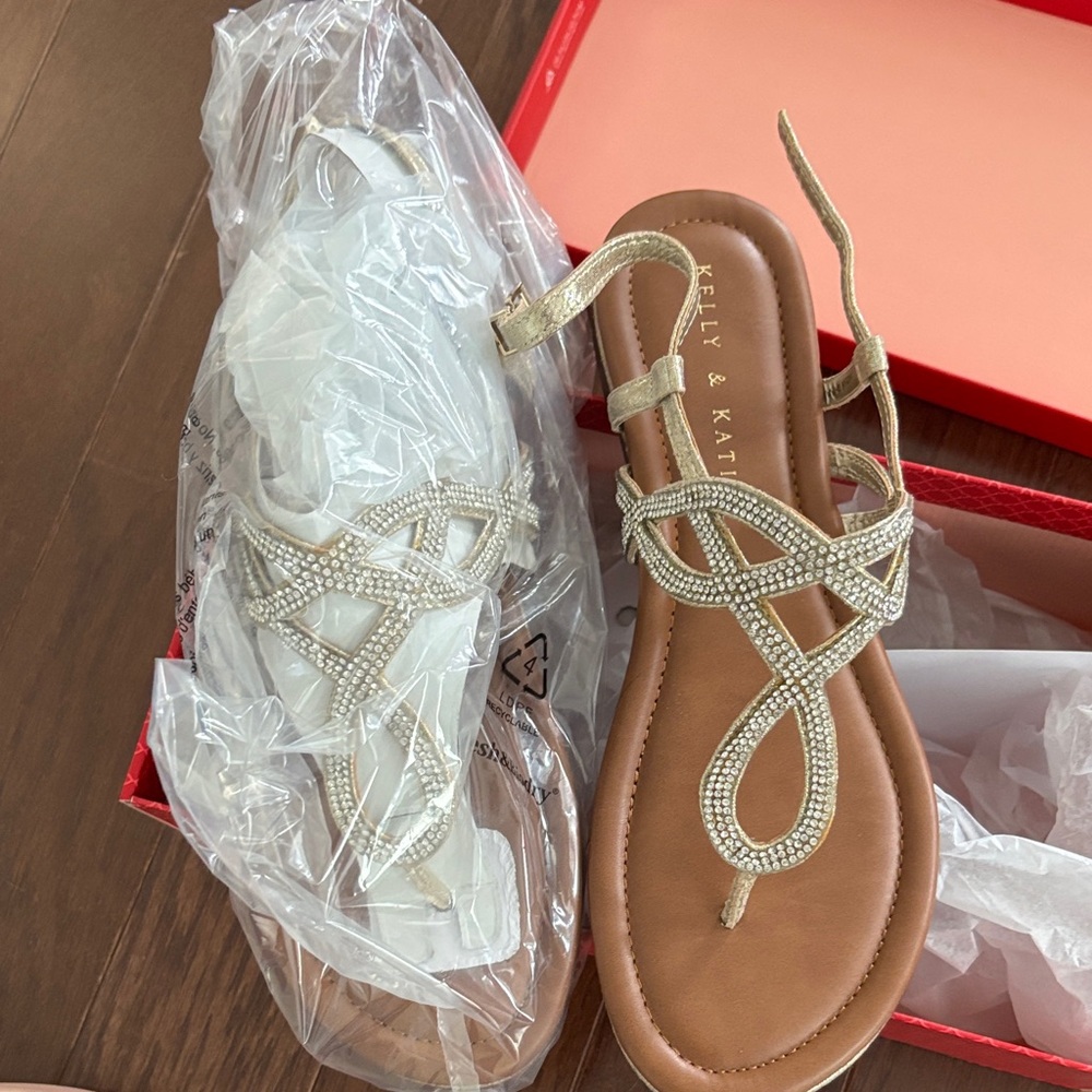 Kelly & Katie Metallic Women's Sandals